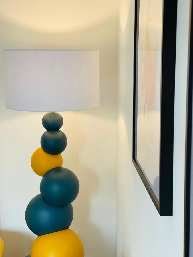 La Belle Ferronniere Appartement Avec Environnement Paisible 엉부와스 외부 사진